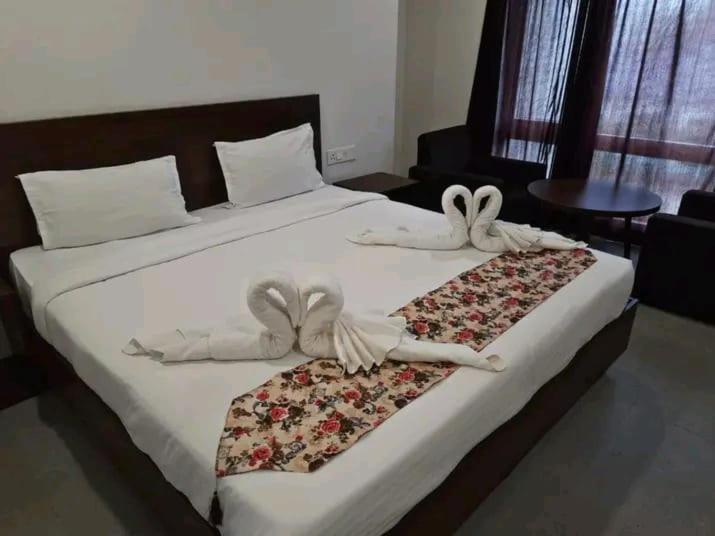 Hotel East International Tinsukia Dış mekan fotoğraf