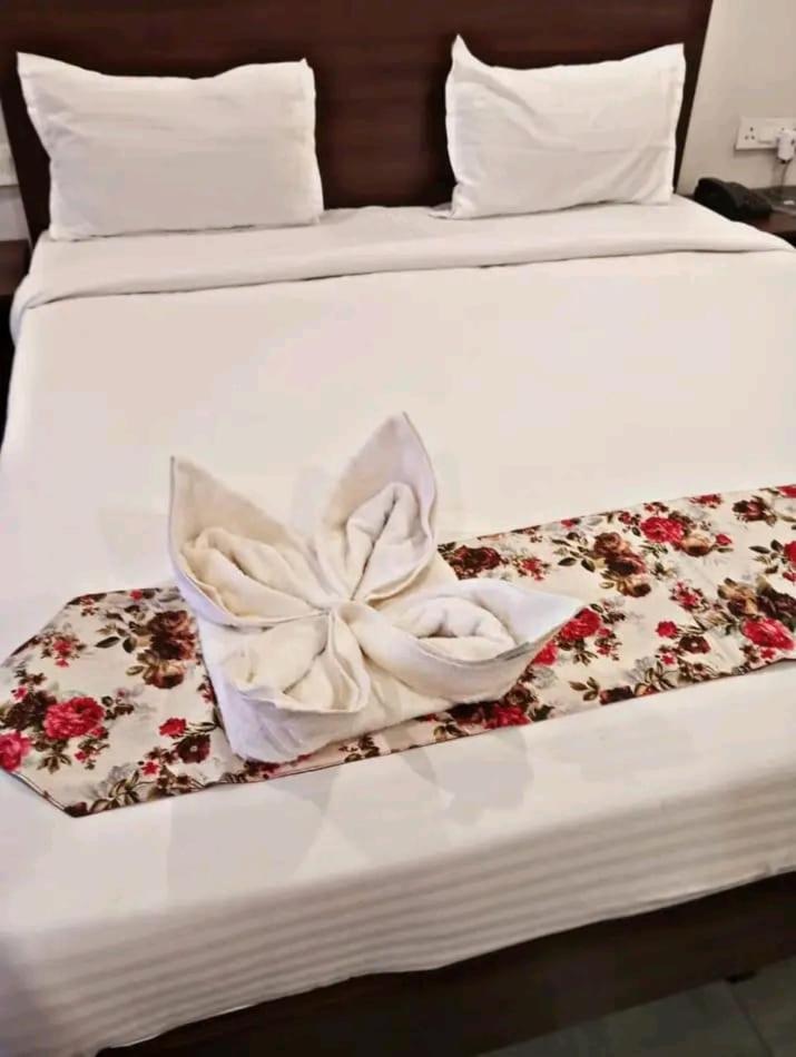 Hotel East International Tinsukia Dış mekan fotoğraf